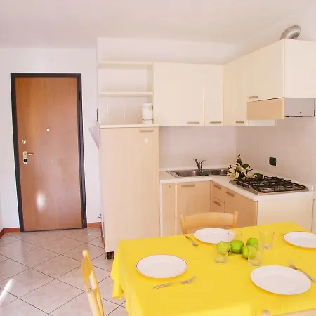 Alessia Appartement Grado Buitenkant foto